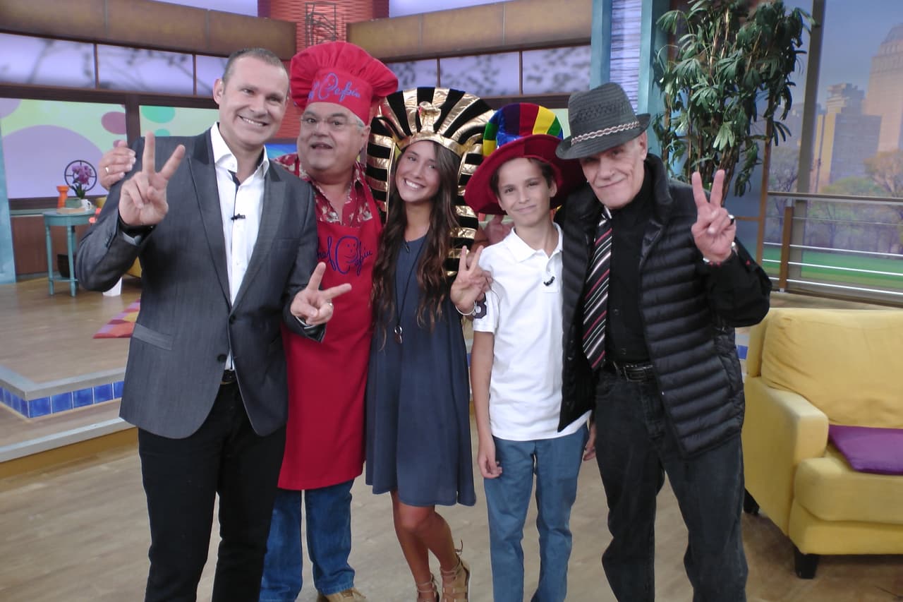 Detrás de cámaras, comparten momentos muy divertidos.