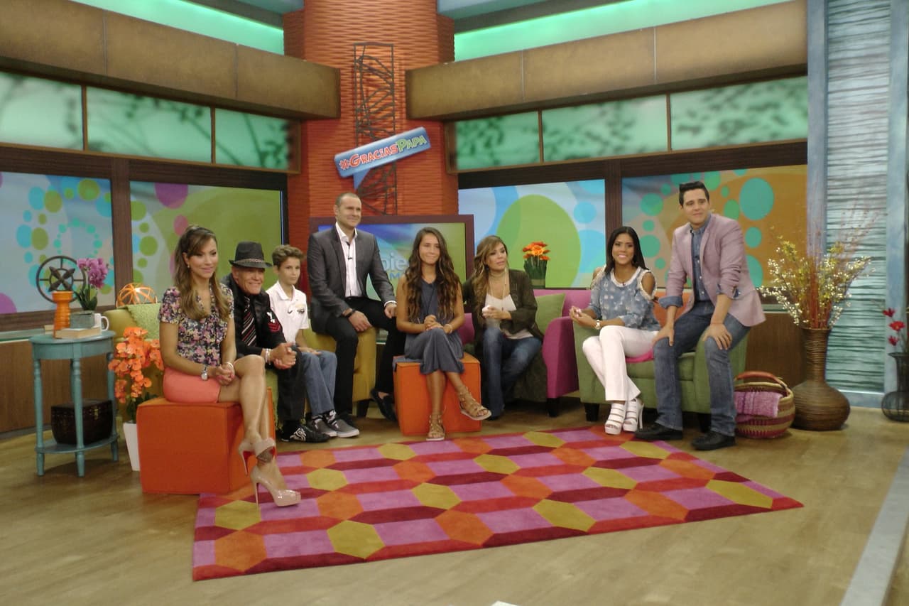 Todos muy felices por compartir este gran día.