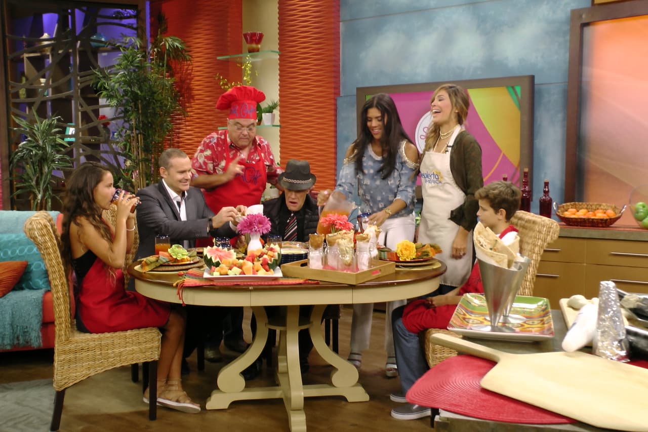 Aprovecharon el momento para disfrutar del rico desayuno.