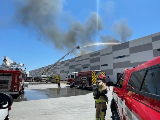 Incendios dejan a nueve personas desplazadas en Phoenix durante el fin de semana