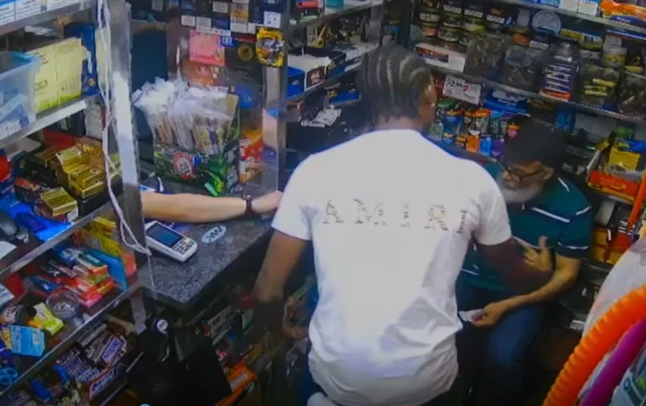 'Me siento triste ', bodeguero José Alba habla tras apuñalamiento mortal