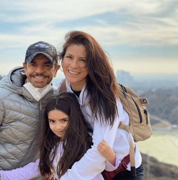 La más pequeña de la dinastía Derbez nació en el 2014, cuando la celebridad tenía 53 años. Aitana es fruto de su matrimonio con Alessandra Rosaldo.