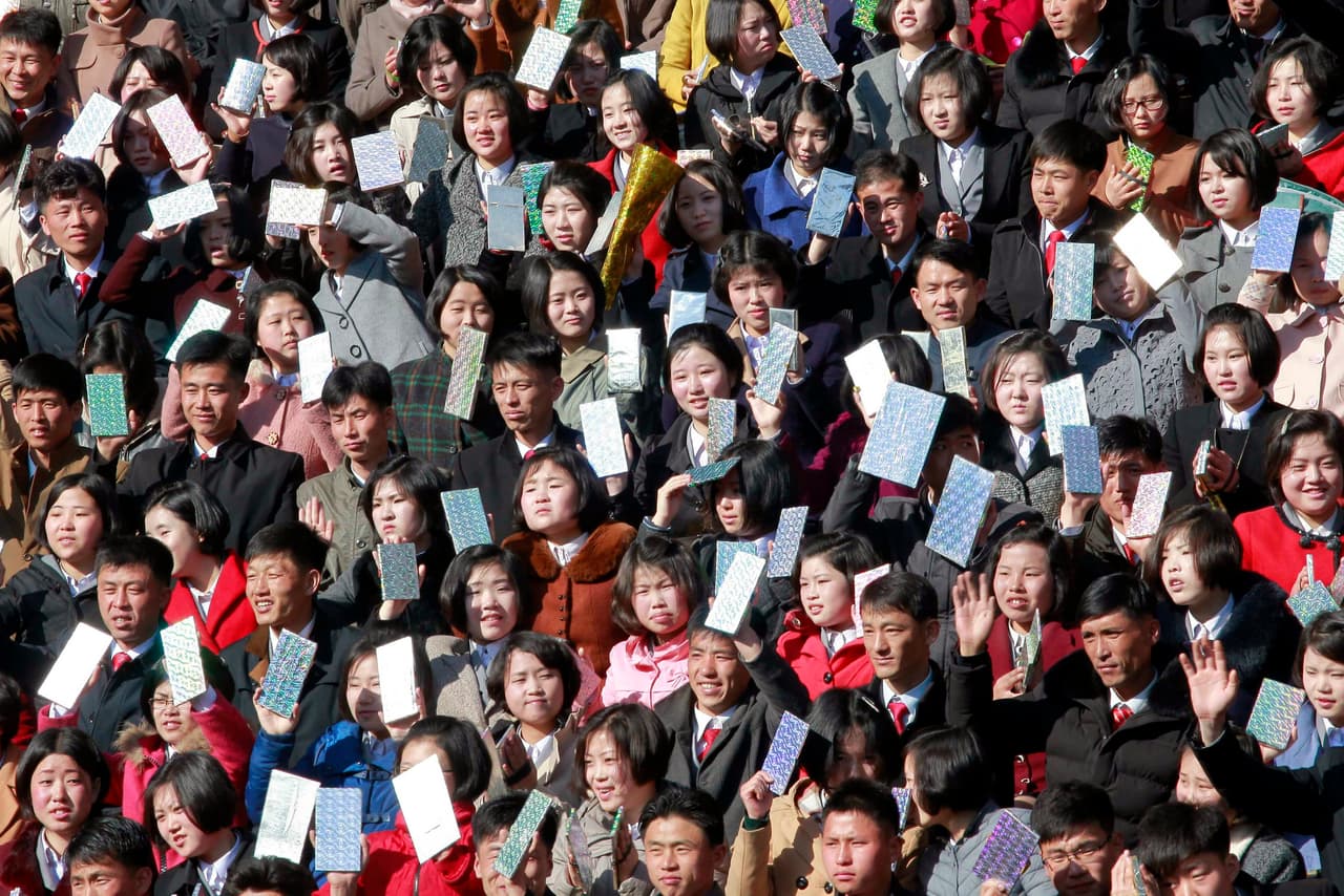 Los organizadores les permitieron seguir el trayecto marcado, corriendo o caminando, a través de las principales calles de Pyongyang.