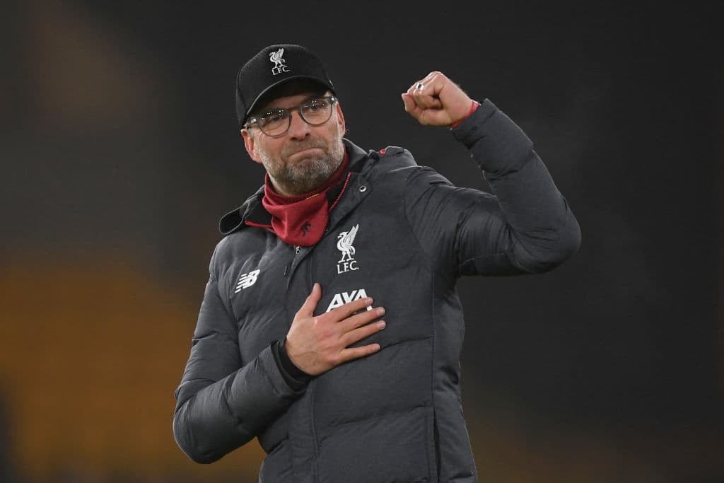 Jurgen Klopp, siempre agradecido con los hinchas de Liverpool.