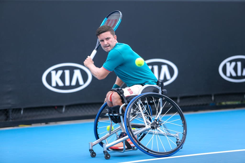 Con una gran remontada, Djokovic vence al austriaco Dominic Thiem con parciales de 6-4 / 4-6 / 2-6 / 6-3 / 6-4 y, por octava ocasión, se lleva el Australian Open y vuelve a ser el número uno.
