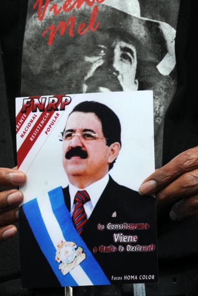 El diálogo ocurrió siete meses antes de los comicios cuando Lobo, del Partido Nacional, participaba en la campaña presidencial con el candidato Elvin Santos, del Liberal. Se produjo también dos meses antes de la caída de Zelaya, en junio de 2009.