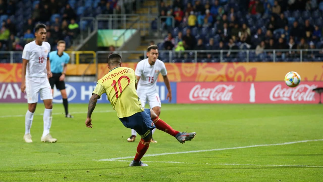 Pero el partido se cargó de un solo lado, fue un festín de goles para Colombia, que le endilgó media docena a los tahitianos en su debut en copas del mundo de límite de edad.