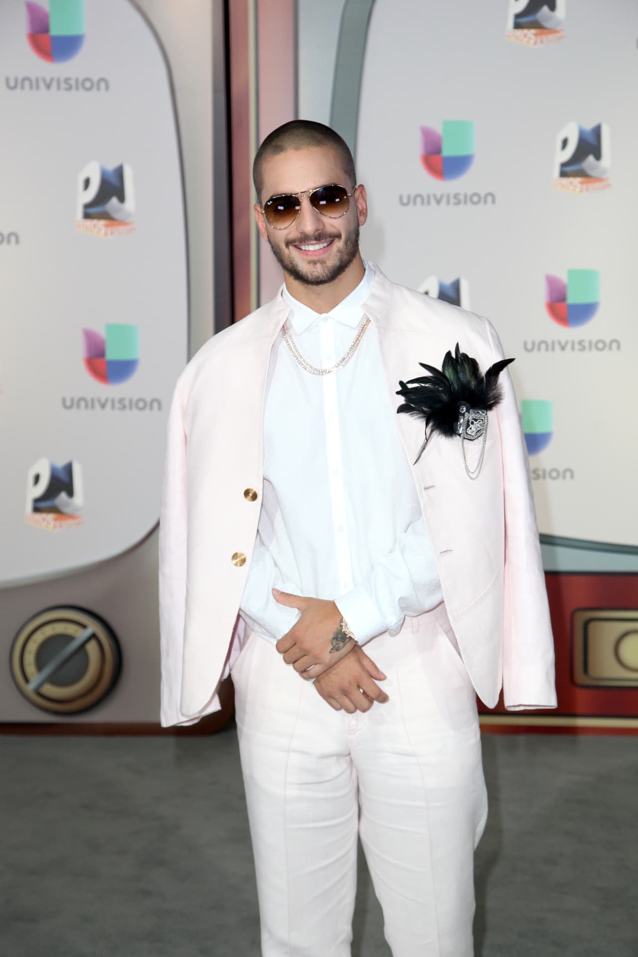 En el 2017, la revista ‘TVNotas’ publicó unas fotografías de Eiza Gonzáles y 
<b>Maluma</b> en un plan muy romántico en club nocturno de Los Ángeles. Aunque mucho se presumió que sería el inicio de su relación, esta nunca se concretó.
