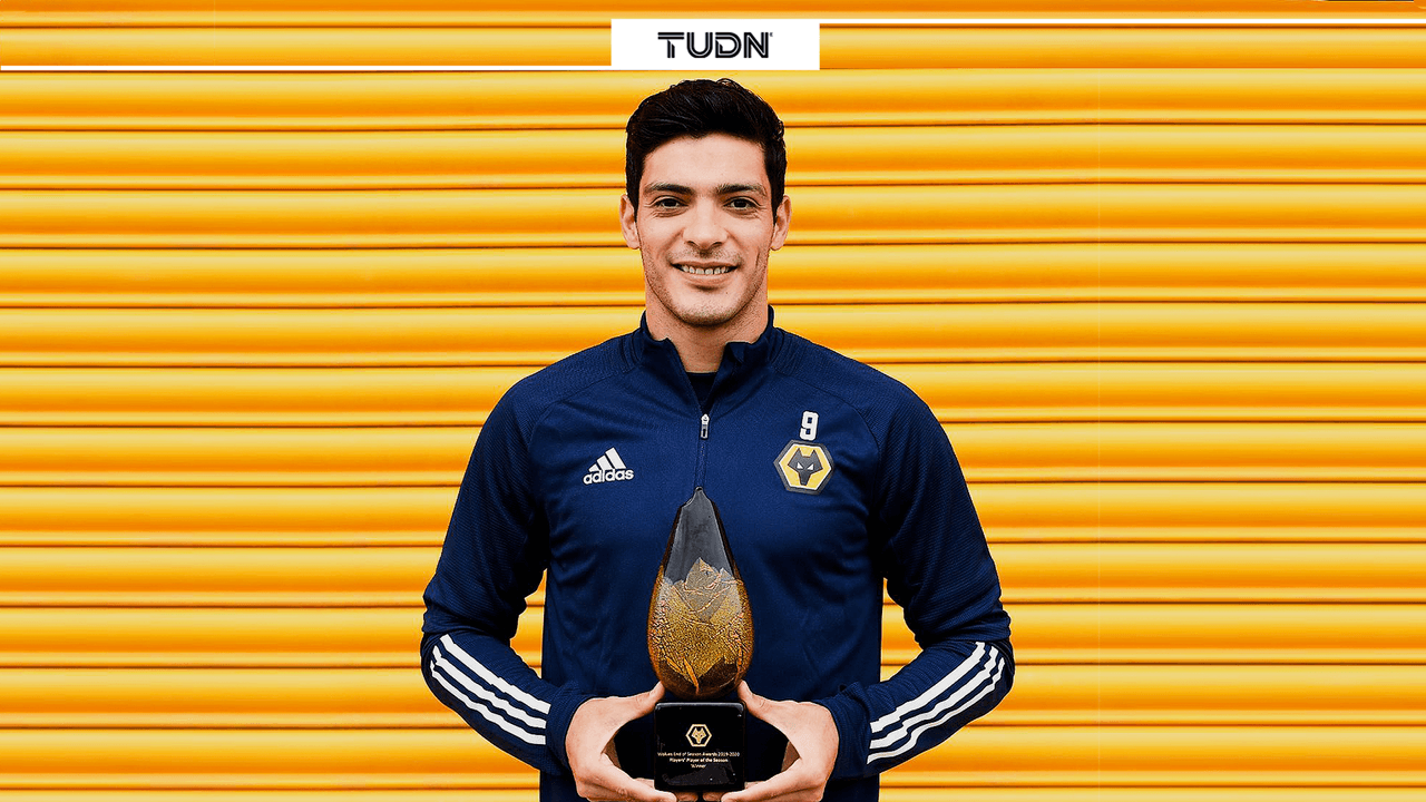 Raúl Jiménez, elegido por sus compañeros como 'Mejor Jugador’ de los Wolves