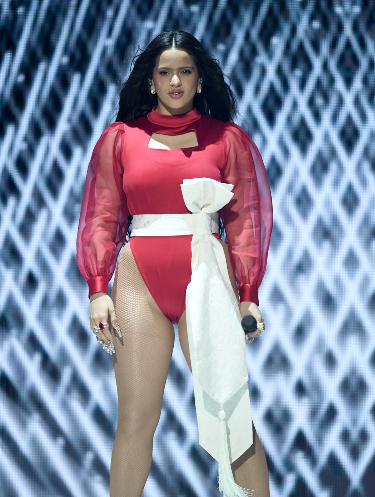 <b>Rosalía, 3 nominaciones</b> 
<br>1. ‘Juntos Encienden Mis Redes’ 
<br>2. ‘Sneakerhead’ 
<br>3. ‘Uña Por Uña’