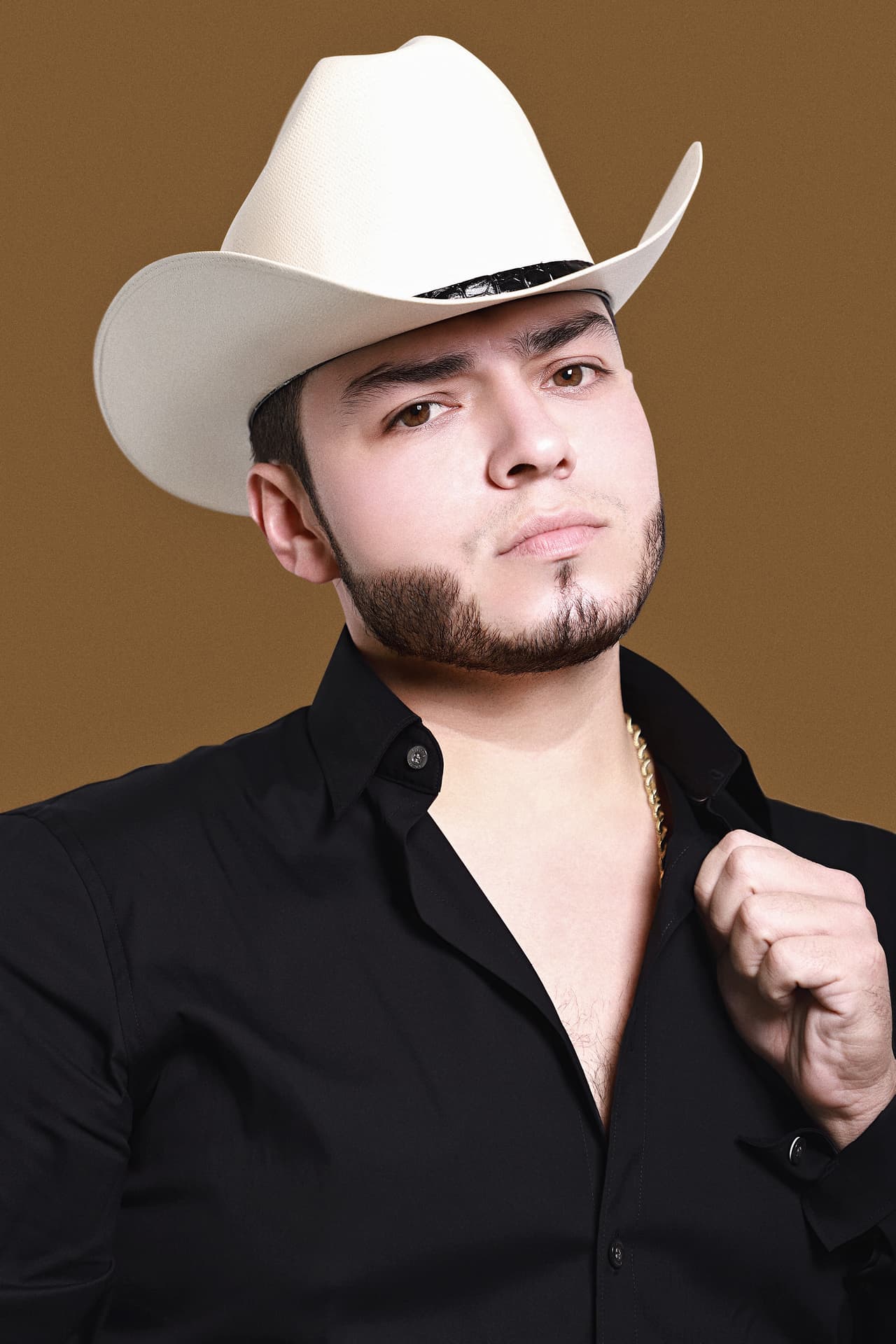 <b>Lenin Ramírez</b>, originario de Mazatlán, Sinaloa, celebra sus cuatro nominaciones este año, entre ellas la de Artista del Año: Regional-Mexicano, pero además actuará con Grupo Firme.