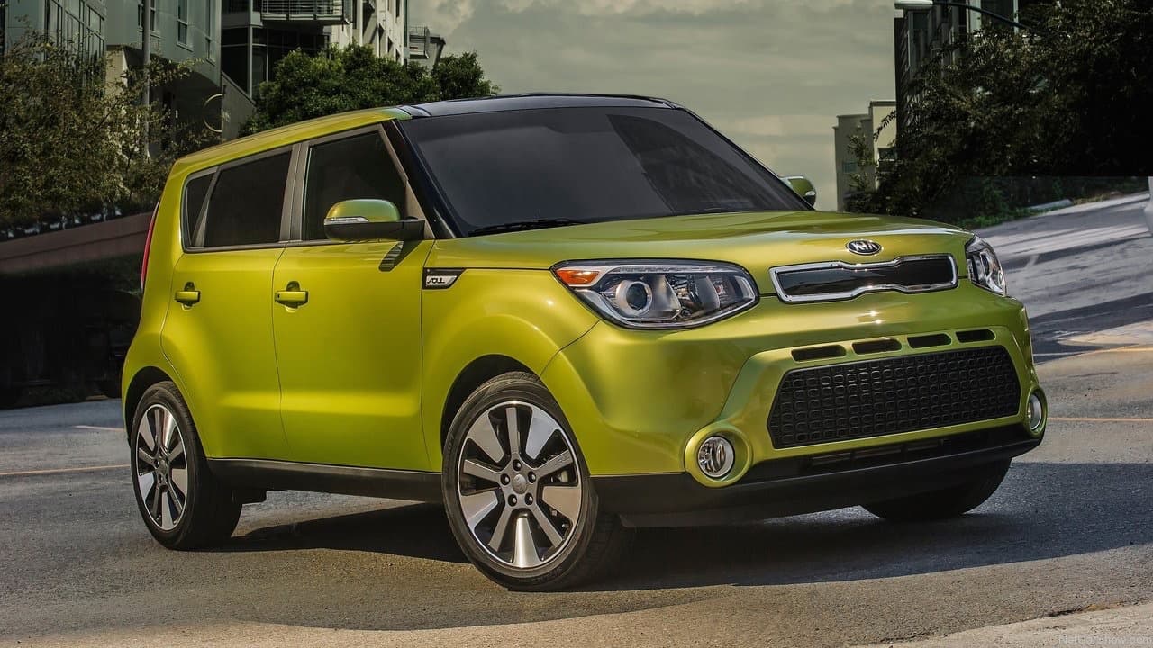 <b>7. Kia Soul: </b>El monovolúmen sub-compacto de Kia presentó un índice de 
<b>82 conductores muertos</b> por cada millón de vehículos registrados. Kia presentó la actual generación del Soul en 2014 y desde entonces no a sufrido ningún cambio significativo.