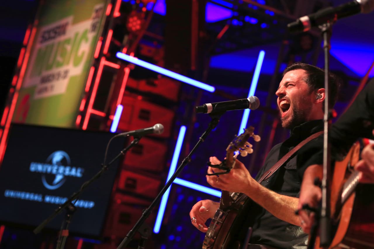 Decenas de bandas de todo el mundo se dieron cita en Austin esta semana para dar inicio a la serie de conciertos con motivo del festival SXSW.