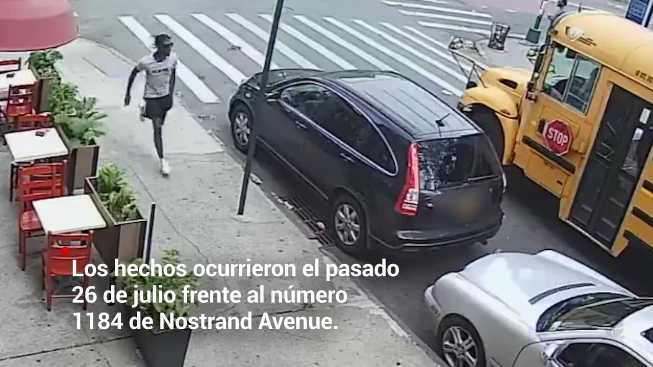 Sospechoso asalta y dispara contra un hombre en Brooklyn 