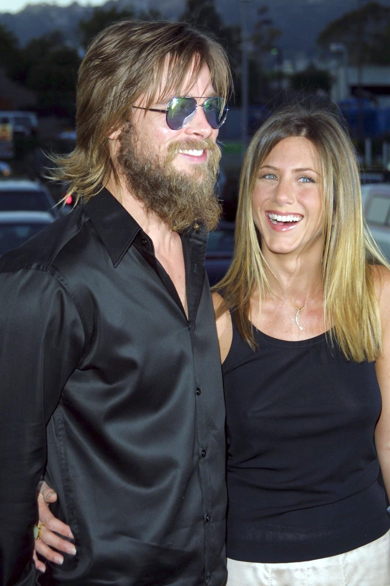 A pesar de la separación, Aniston decidió mantener una relación cordial con su ex. El año pasado se dio a conocer que la actriz lo invit´ó a celebrar su cumpleaños número 50 y también a la fiesta navideña que organizó en su casa de Bel Air.