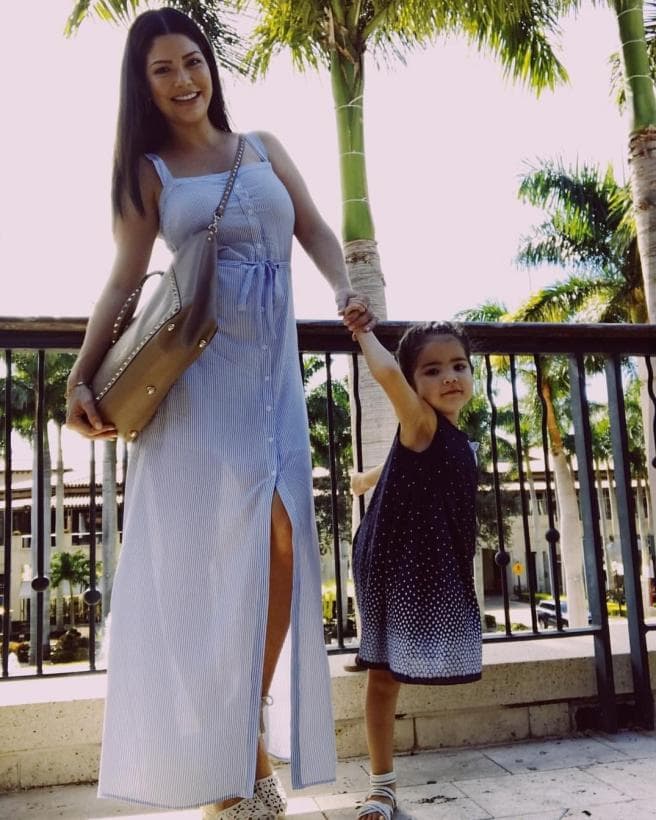 Este 2019, Giulietta cumplió 4 años y conforme crece son más sus deseos de realizar actividades de niña grande. En los últimos meses, Ana Patricia ha compartido a través de las redes sociales el gusto de su hija por el maquillaje, las mascarillas y todo lo relacionado con el mundo de la belleza.