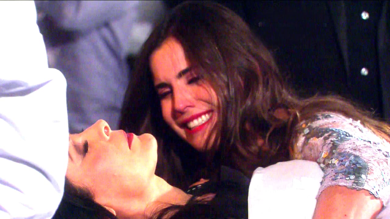 En Muchacha Italiana Viene a Casarse, Joaquina fue atropellada, desafortunadamente no logró sobrevivir y falleció en los brazos de Roxana.