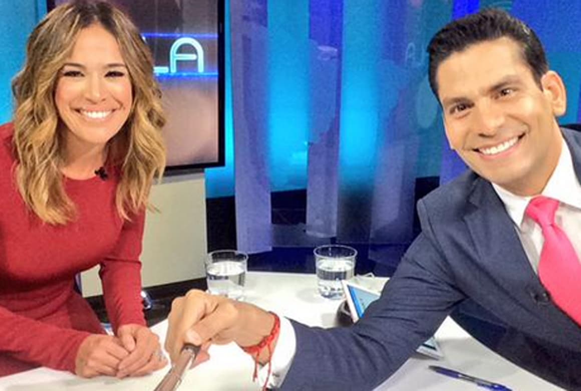 "Gracias de corazón mi querida @KarlaMartinezTV por tu honesta e inolvidable visita en #CALA", expresó Ismael Cala.