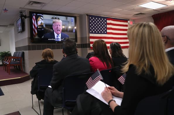 Trump intensifica la ofensiva contra la inmigración legal