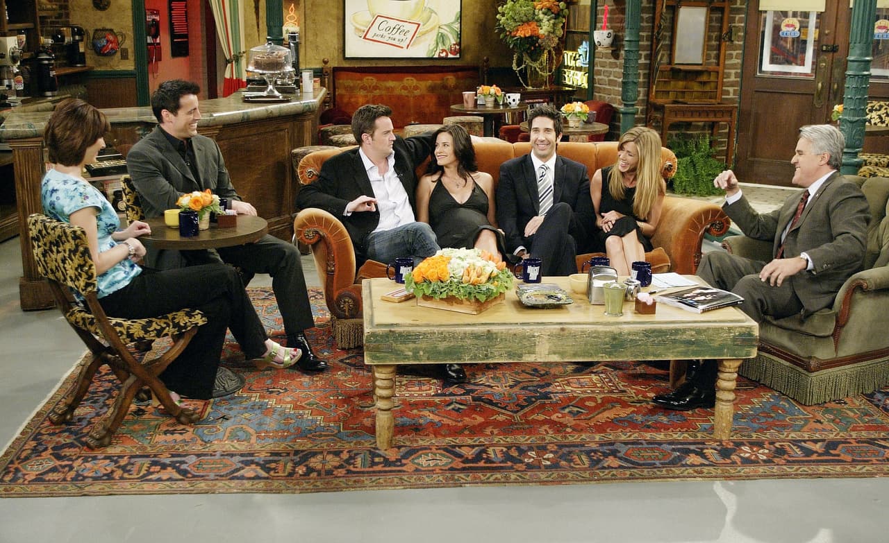 Tras el final de la serie, el 6 de mayo de 2004, el elenco tomó diversos rumbos. En 2016, se unieron para participar en un homenaje a James Burrows, director de ‘Friends’; solo faltó Matthew Perry.