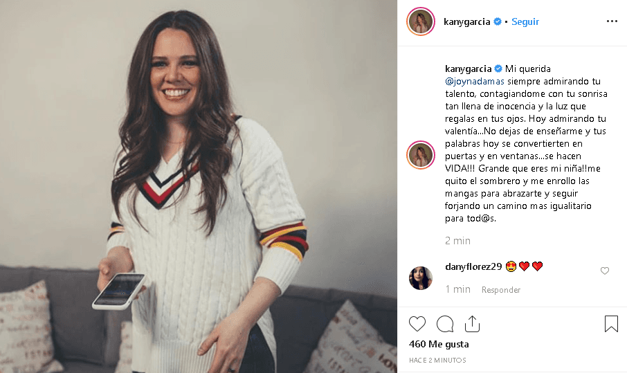 La cantautora puertorriqueña 
<b><a href="https://www.univision.com/temas/kany-garcia" target="_blank">Kany García</a></b> aplaudió a Joy Huerta por su "valentía" al dar esta noticia. Como algunos recordarán, después de estar casada y divorciarse, Kany también reencontró el amor en una mujer y lo compartió con su público.