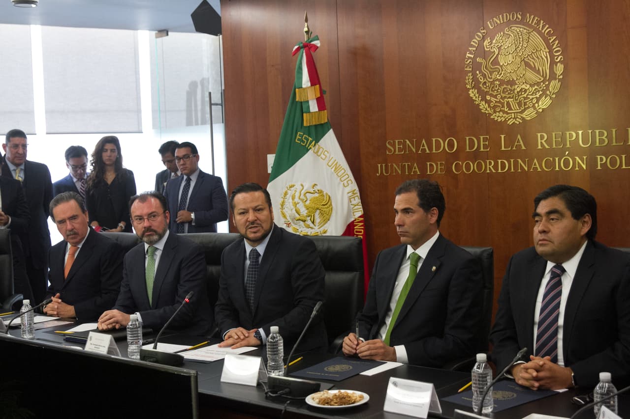 Gobierno mexicano prepara un decreto para poner límites a las negociaciones con EEUU
