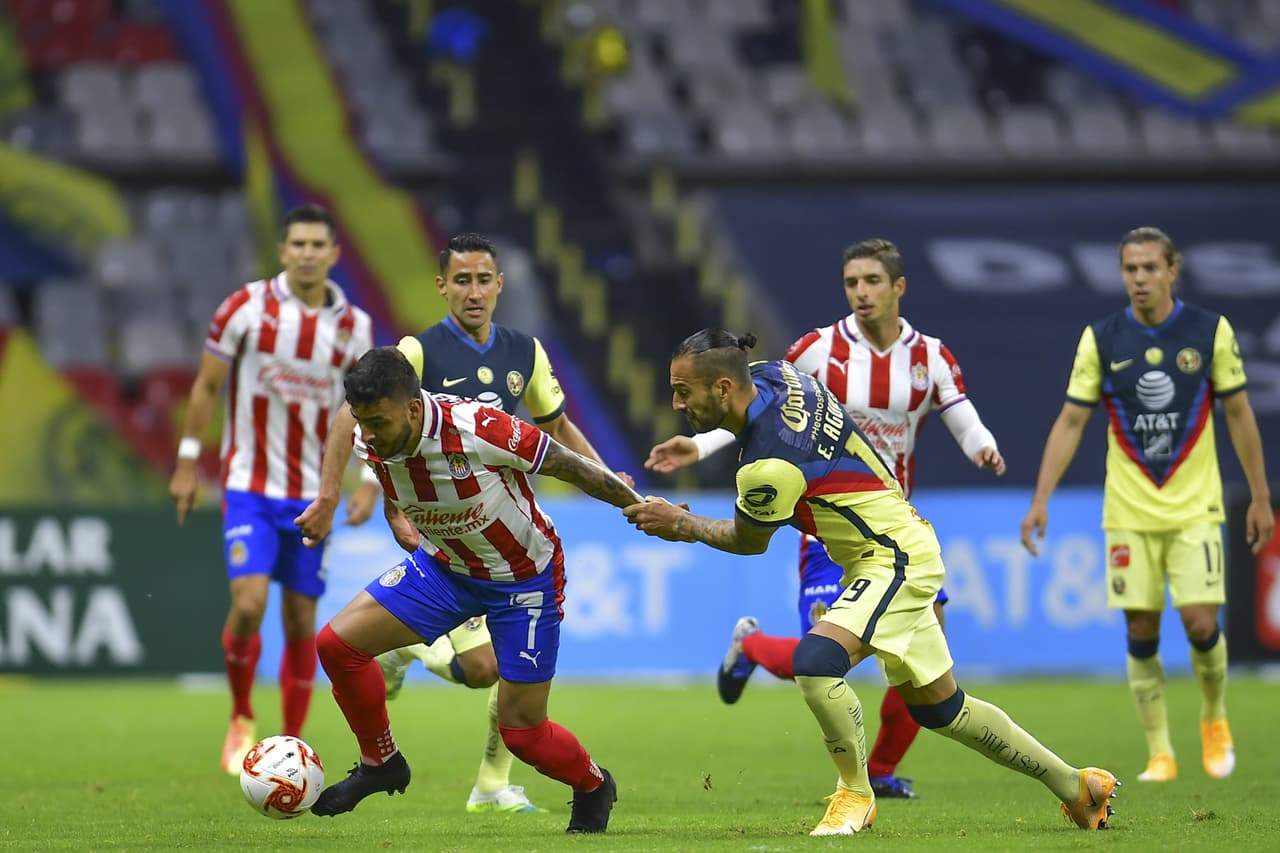 Aunque pasados los minutos bajaba la intensidad, se mantenía buen ritmo de juego.