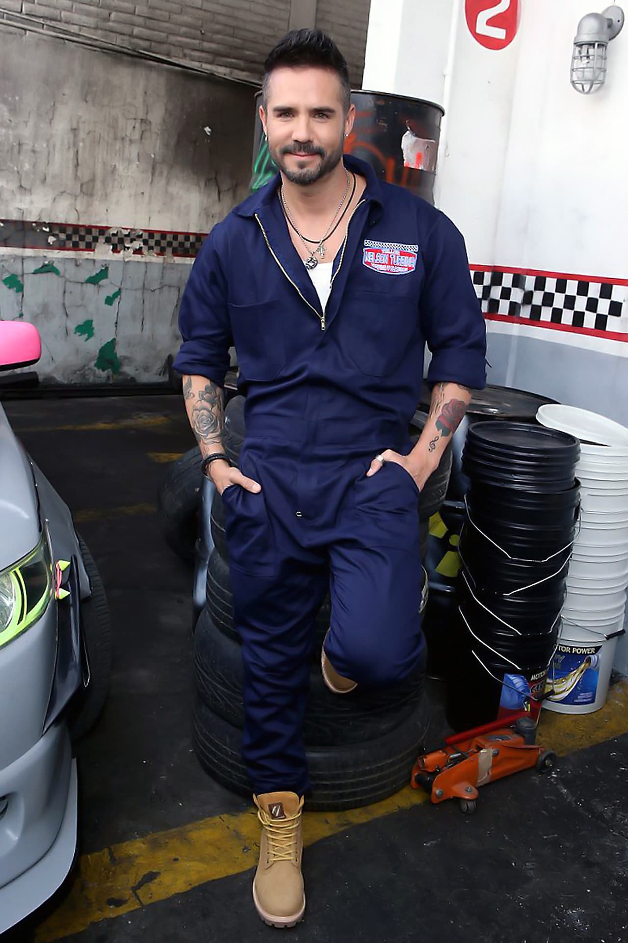 José Ron es el protagonista de esta nueva historia producida por Lucero Suárez.