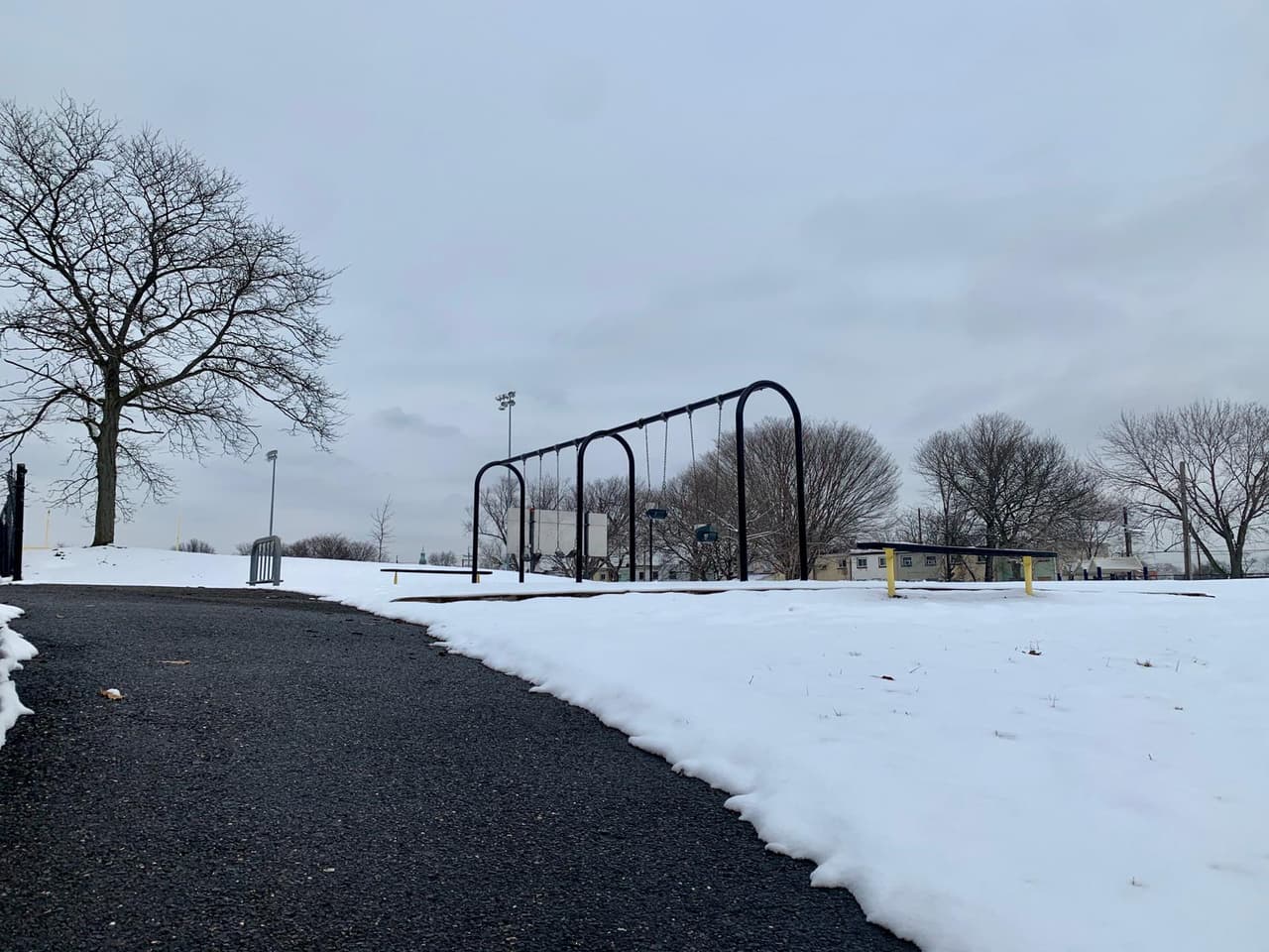 Todavía hay mucho tiempo para que cambien los detalles, pero algunos meteorólogos expresan su preocupación de que un sistema de tormentas que se dirija hacia nosotros el fin de semana de San Valentín tenga el potencial de convertirse en una tormenta de hielo desagradable y peligrosa.