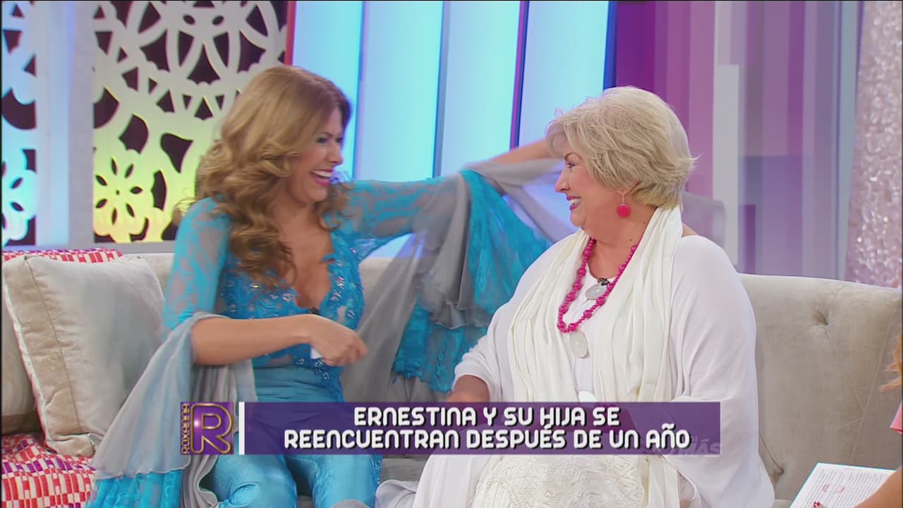 Ambas no podían contener la emoción que estaban viviendo.