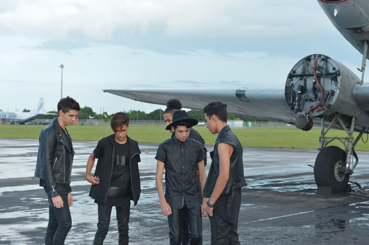 Johann, Richard, Yoandri, Joshua y Joel nos dejaron boquiabiertos con el video 'Aquí Estoy Yo'. Mira ahora el making of.