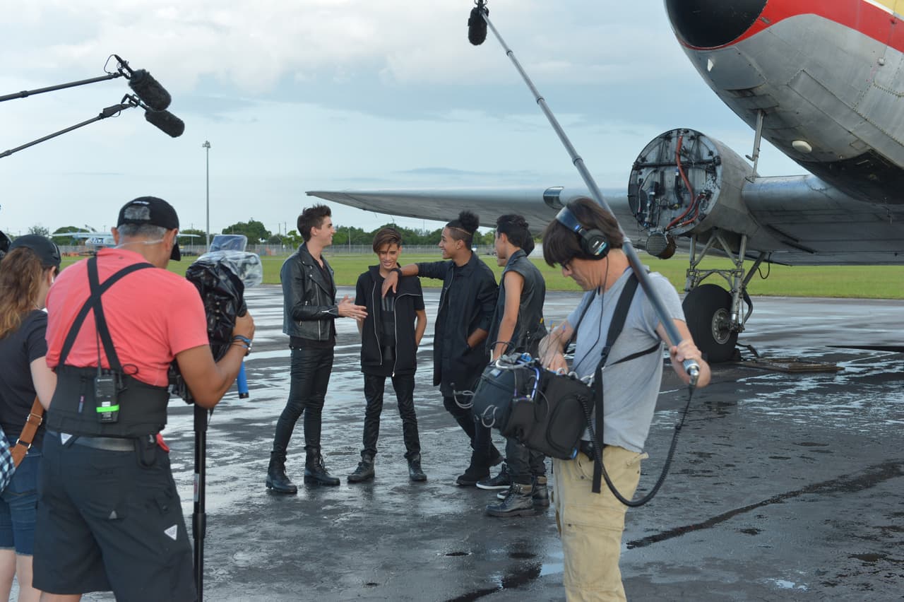 Johann, Richard, Yoandri, Joshua y Joel nos dejaron boquiabiertos con el video 'Aquí Estoy Yo'. Mira ahora el making of.