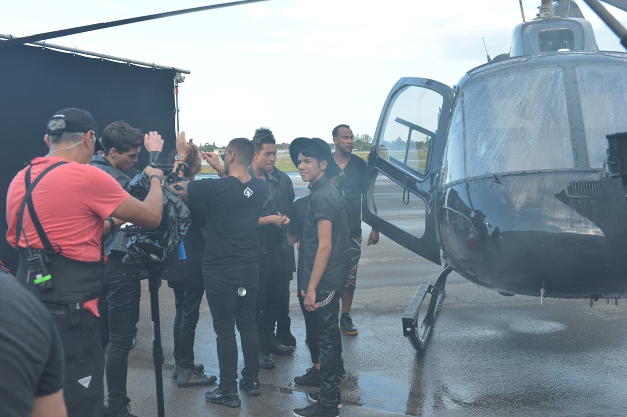 Johann, Richard, Yoandri, Joshua y Joel nos dejaron boquiabiertos con el video 'Aquí Estoy Yo'. Mira ahora el making of.