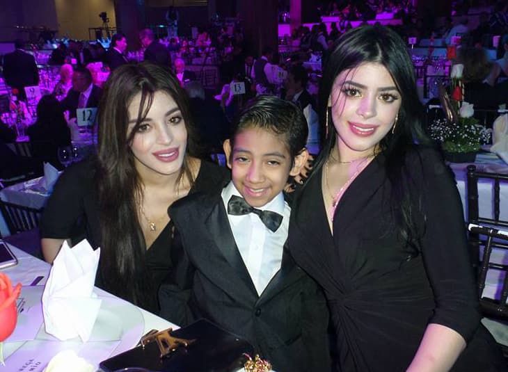 El pequeño actor publica esporádicamente videos donde se lo puede ver recitando sus clásicos poemas o en sus 'stand-ups'.