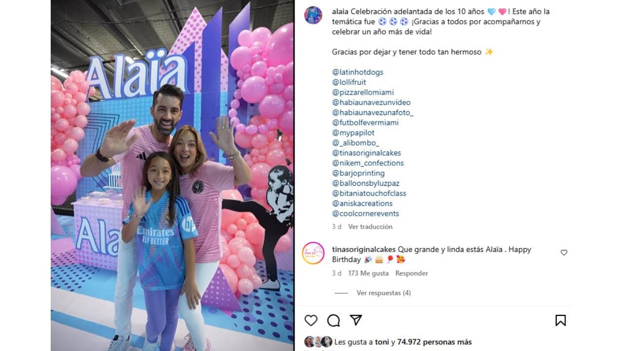 Toni Costa y Adamari López celebrando los 10 años de su hija Alaïa.