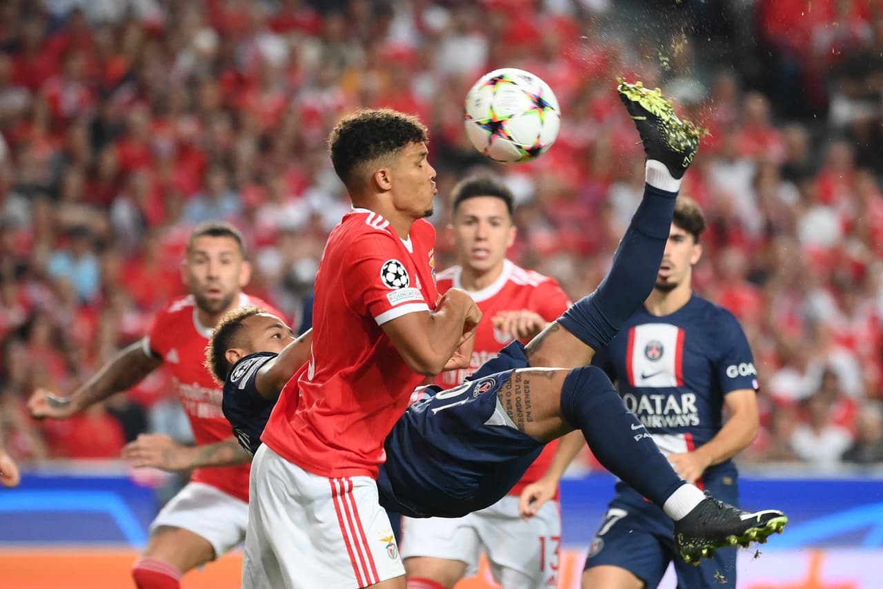Benfica plantó cara al PSG y rescató un empate en el duelo de la Jornada 3 en la Champions League.