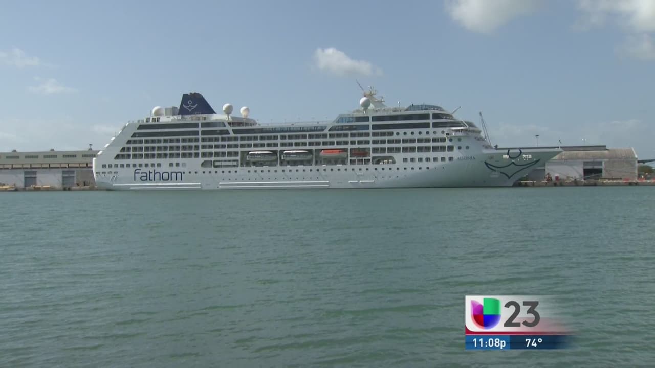 Cubanoamericanos demandan a Carnival por no dejarlos viajar a Cuba