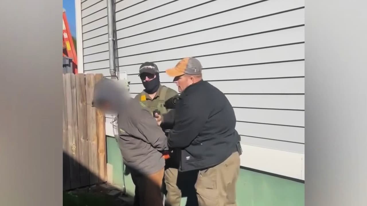 El reto de trabajar de jardineros ante operativos federales: joven relata cómo arrestaron a su padre