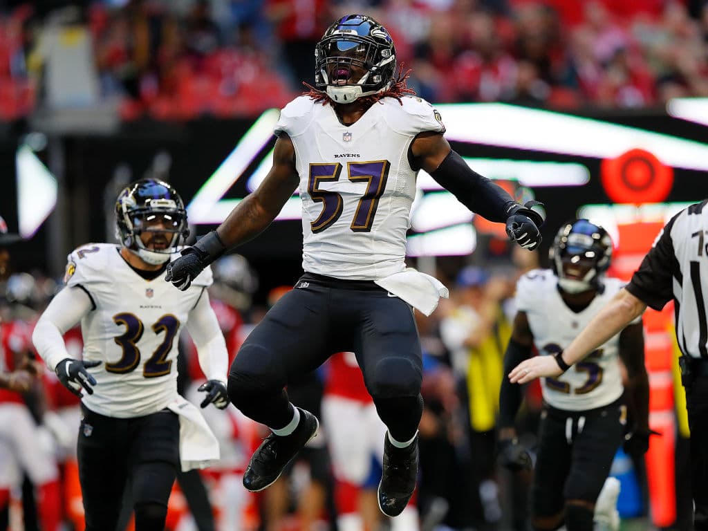 Uno de los pactos más onerosos de la agencia libre es el del linebacker CJ Mosley, quien sale de los Baltimore Ravens para irse con los New York Jets, por cinco temporadas y 85 millones de dólares.