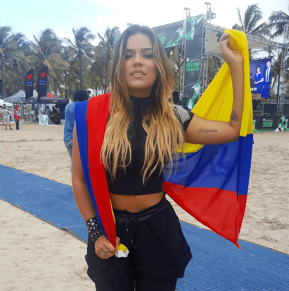 Es muy atractiva por su relajado estilo.