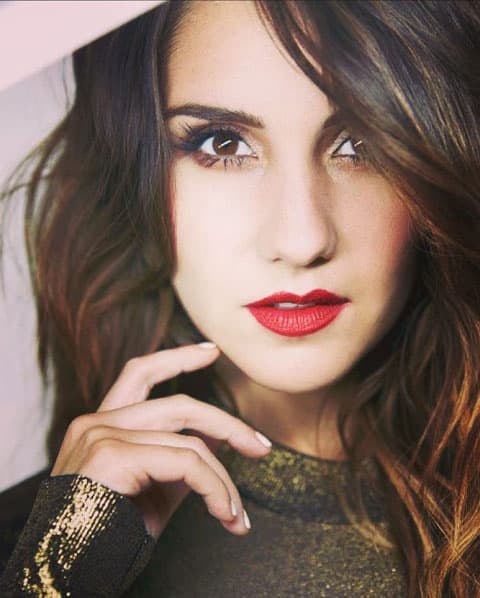 Además siempre utiliza el maquillaje perfecto para cada ocasión.