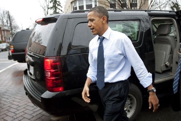 Sin embargo se reveló que tanto su esposa Michelle, como sus dos hijas ya pasan sus días libre en Hawai.