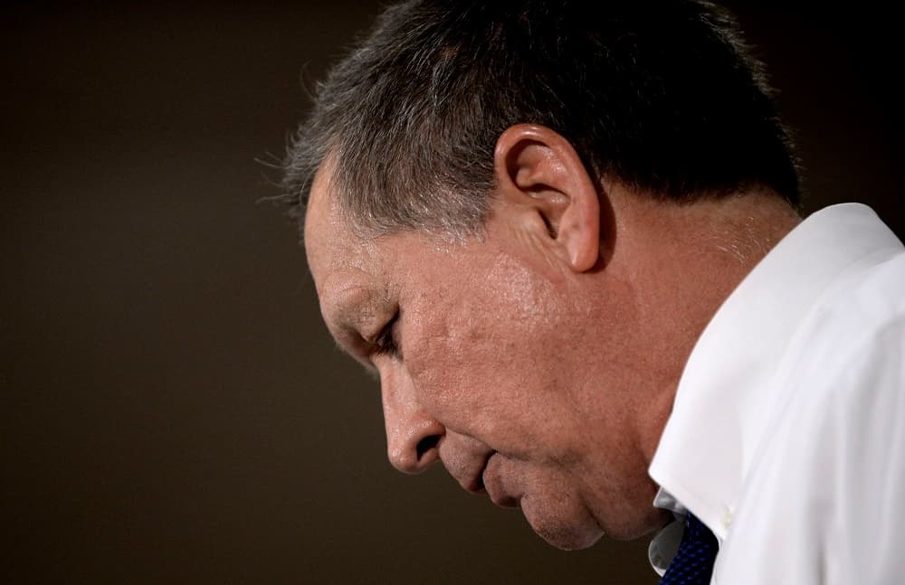 John Kasich termina su campaña: Trump se convierte en el virtual nominado