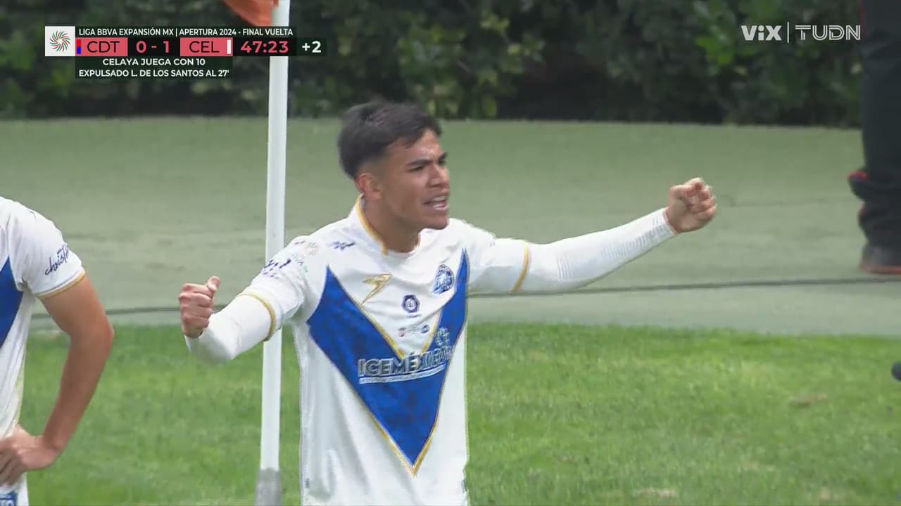 ¡Gool del Celaya! Osmar Muñoz la toca para abrir el marcador