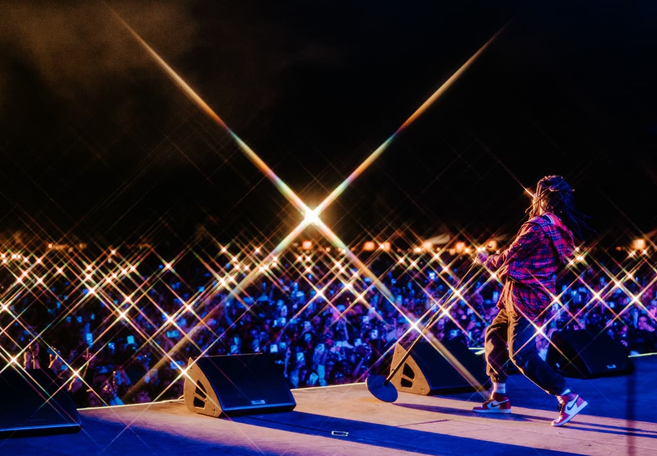 <b>Evento</b>: Dreamville Festival
<br>
<b>Fechas</b>: 6 y 7 de abril
<br>
<b>Lugar</b>: Dorothea Dix Park
<br>
<b>Sitio web</b>: 
<a href="https://dreamvillefest.com/">https://dreamvillefest.com/</a> 
<br>
<br>La edición 2024 de Dreamville será un festival de música de dos días con múltiples escenarios y una celebración única de la cultura, la comida y el arte local en el parque Dorothea Dix del centro de Raleigh. La programación musical aún no se ha anunciado.