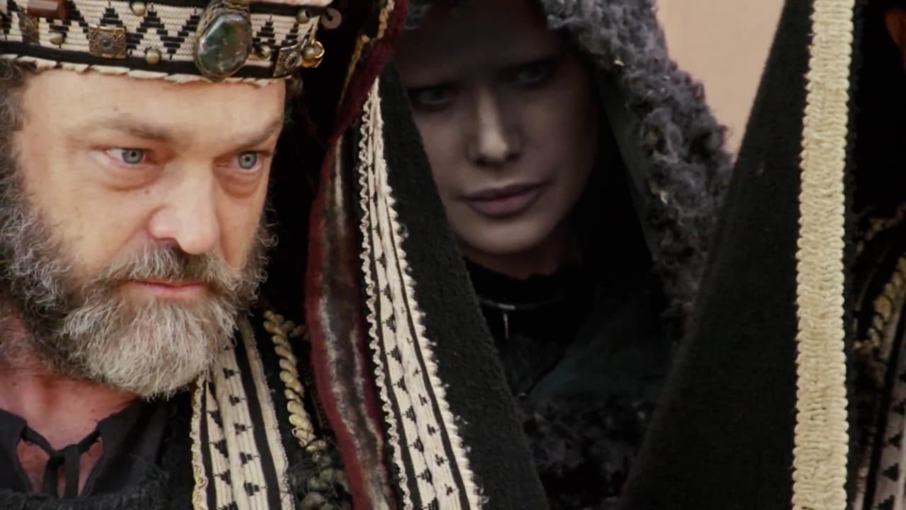 Caifás también ha caído en las garras de las tinieblas. El hijo de Dios enfrentó públicamente a 
<b>Caifás</b> y le quitó autoridad frente a cientos de hebreos. En medio de la discusión, Satanás apareció para desatar la furia del sacerdote haciéndole creer que su figura como líder había sido manchada.