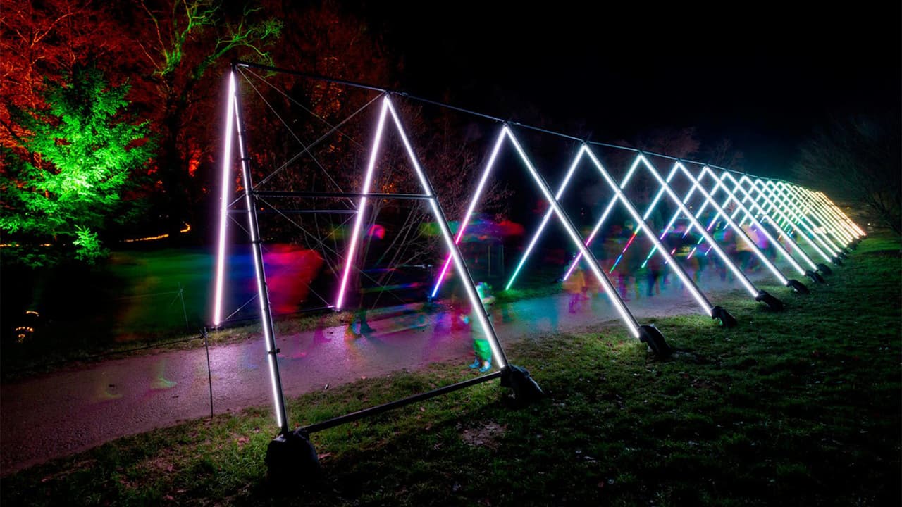 Los boletos tienen un precio de $25 para los adultos y $18 para los niños. Personas con membresía del jardín botánico recibirán un descuento de $2.