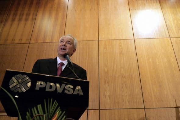 En enero de 2012 se anunció que la Cámara de Comercio Internacional determinó que Venezuela debía pagar $908 millones, de los cuales sólo es requerido pagar $255 millones, a Exxon Mobil tras la nacionalización en 2007.