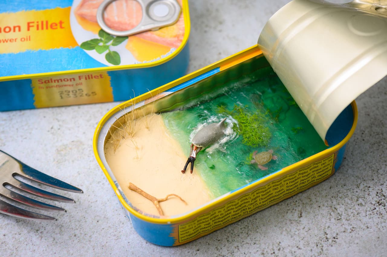 Fue cuando Péter soñó con ser fotógrafo de alimentos, por lo que ahorró lo suficiente como para comprar su propia cámara profesional con una lente macro (para tomar primeros planos a objetos pequeños).