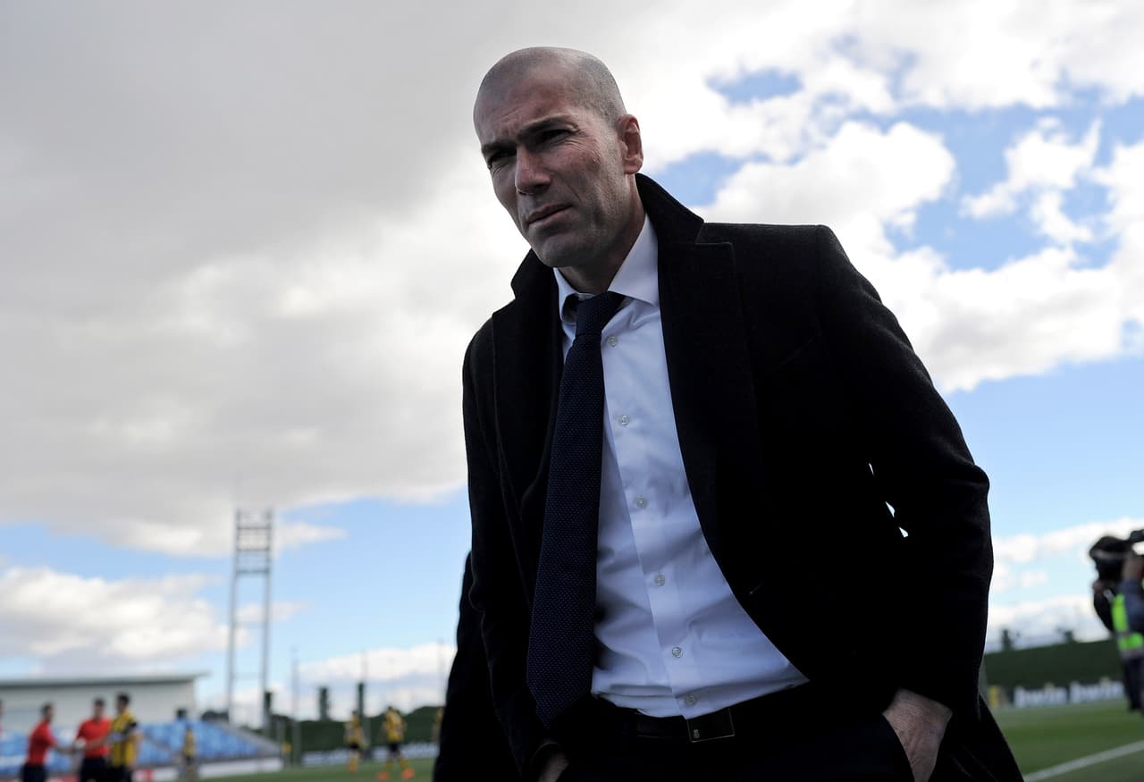 Zidane asegura que no tiene prisa de dirigir a Real Madrid